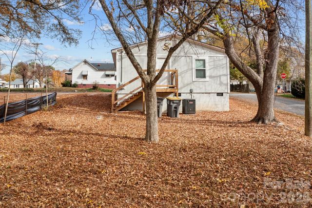2701 Glendale Avenue, Kannapolis, NC 28081