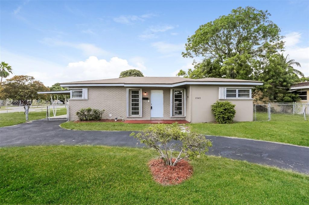 1565 NW 6th Avenue, Pompano Beach, FL 33060
