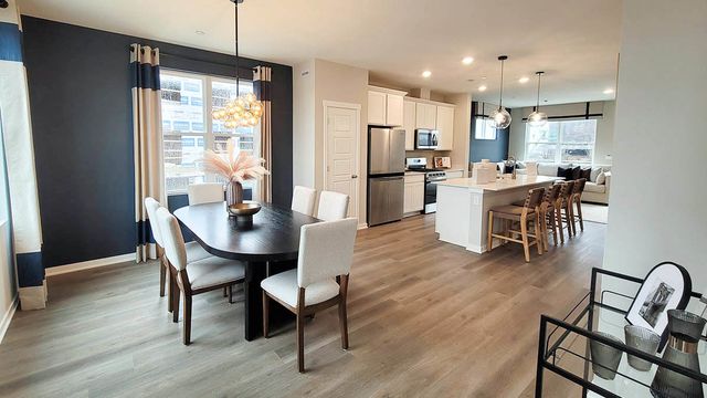 2227 Waters Edge Drive, Schaumburg, IL 60173