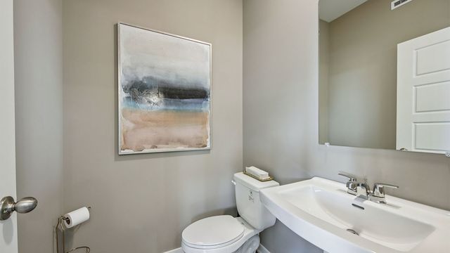 2227 Waters Edge Drive, Schaumburg, IL 60173