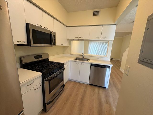 7835 Dixie Beach Cir 7835, Tamarac, FL 33321