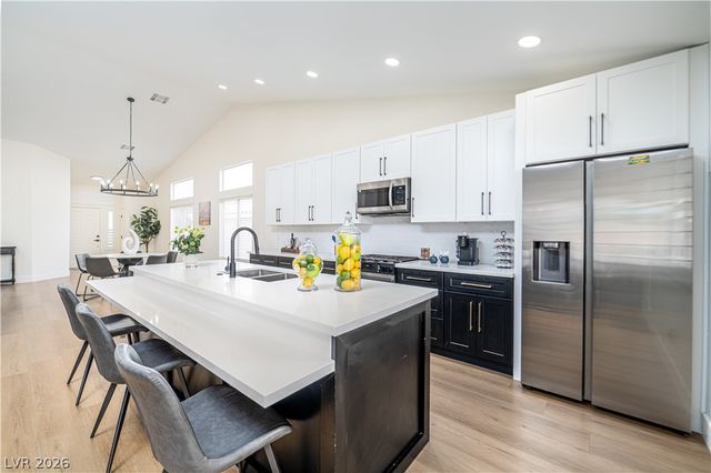 686 Pansy Place, Henderson, NV 89052