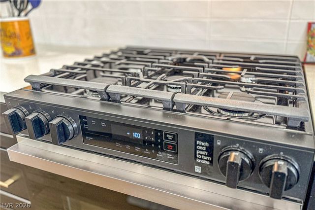 686 Pansy Place, Henderson, NV 89052