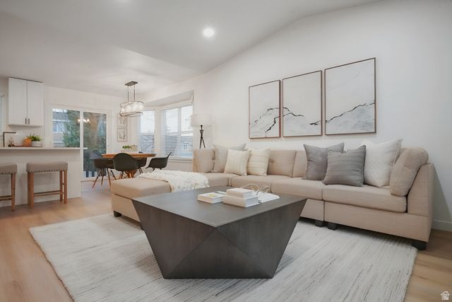 7 W RICE LN, Farmington, UT 84025