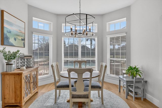 2410 Somerset, Midlothian, TX 76065