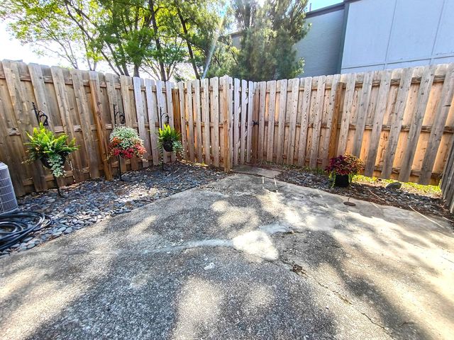 4695 Keswick Court, F, Columbus, OH 43220