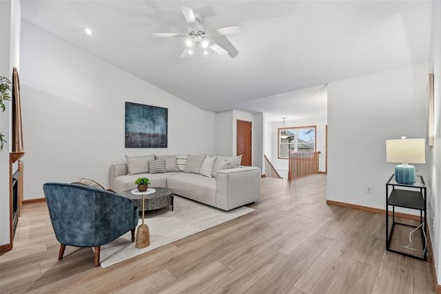 280 E Dovetail Drive, Coralville, IA 52241