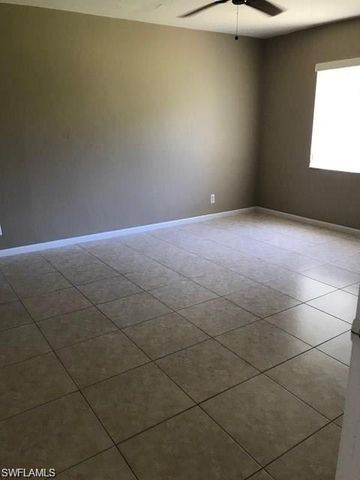 4230 Jack Frost CT 5, Naples, FL 34112