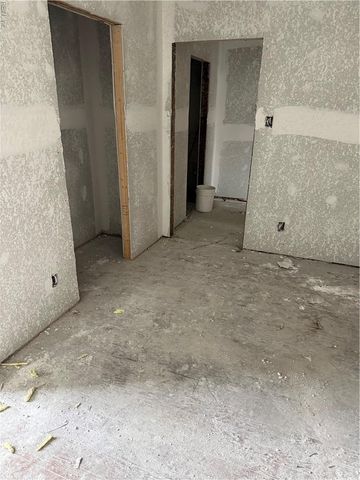 1913 County ST, Portsmouth, VA 23704