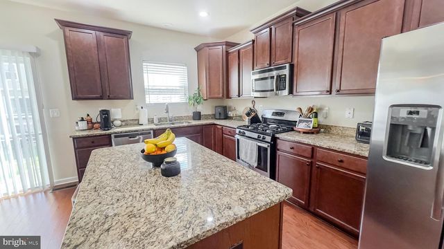 11405 SANDHURST PL, White Plains, MD 20695