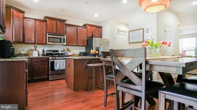 11405 SANDHURST PL, White Plains, MD 20695