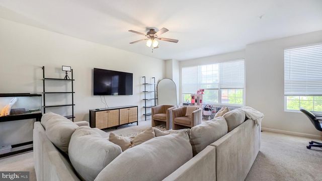 11405 SANDHURST PL, White Plains, MD 20695