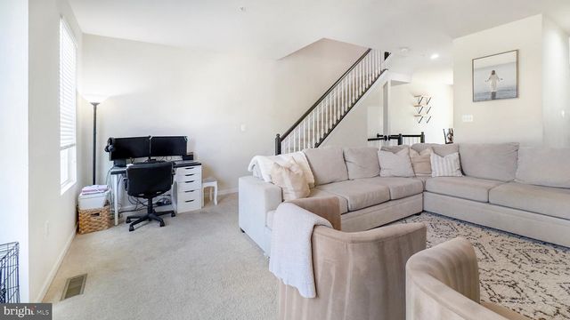 11405 SANDHURST PL, White Plains, MD 20695