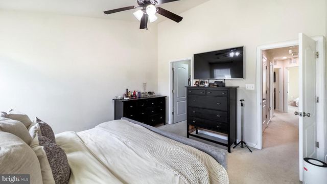 11405 SANDHURST PL, White Plains, MD 20695