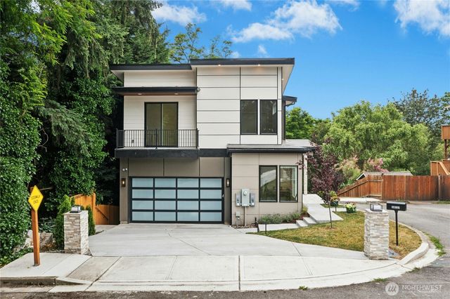 14737 56th Avenue S, Tukwila, WA 98168