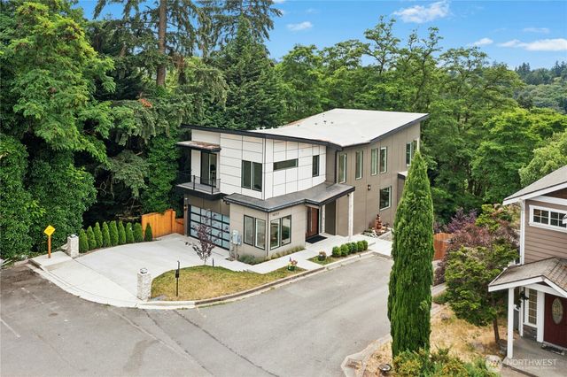 14737 56th Avenue S, Tukwila, WA 98168