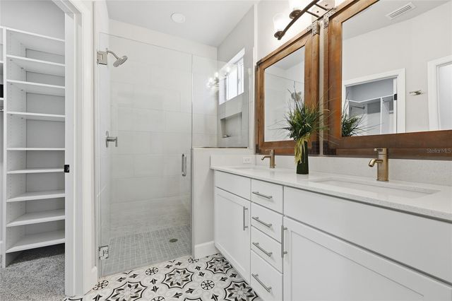 9541 NW 66TH LANE, Gainesville, FL 32608