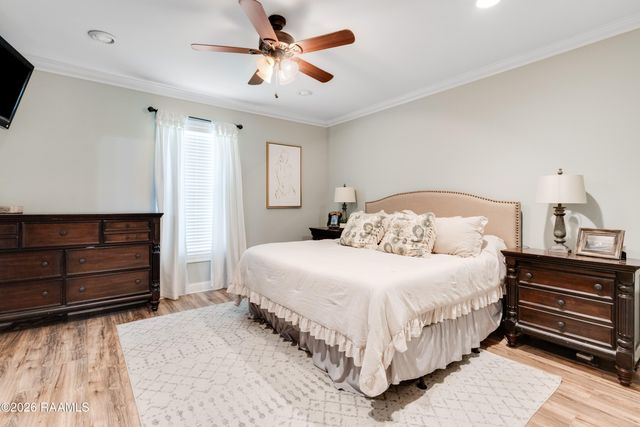 3135 Grand Point Highway, Breaux Bridge, LA 70517
