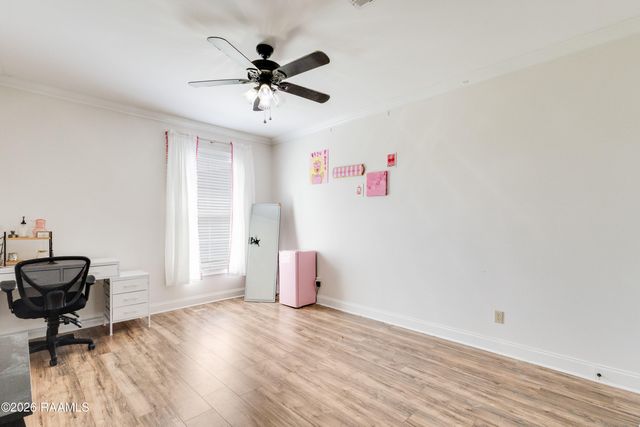 3135 Grand Point Highway, Breaux Bridge, LA 70517