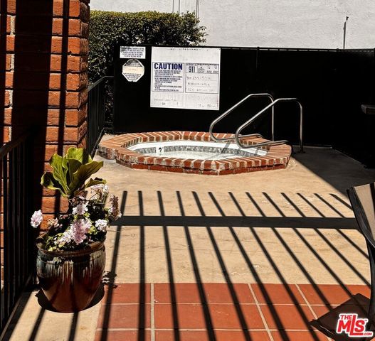 5651 Windsor Way 105, Culver City, CA 90230