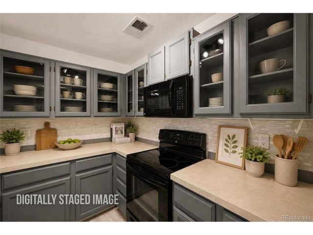 5725 W Atlantic Pl 306, Denver, CO 80227