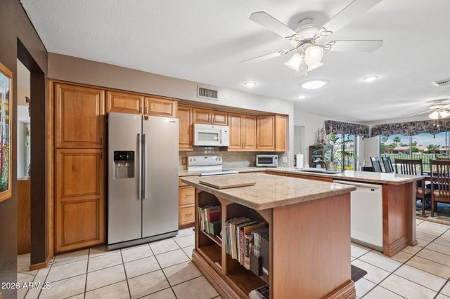 26207 S GLENBURN Drive, Sun Lakes, AZ 85248