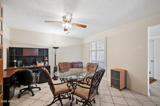 26207 S GLENBURN Drive, Sun Lakes, AZ 85248