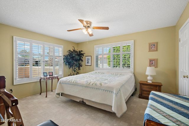 26207 S GLENBURN Drive, Sun Lakes, AZ 85248