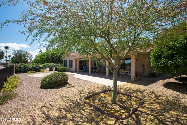 26207 S GLENBURN Drive, Sun Lakes, AZ 85248