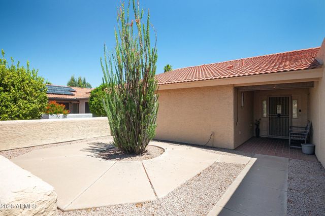 26207 S GLENBURN Drive, Sun Lakes, AZ 85248