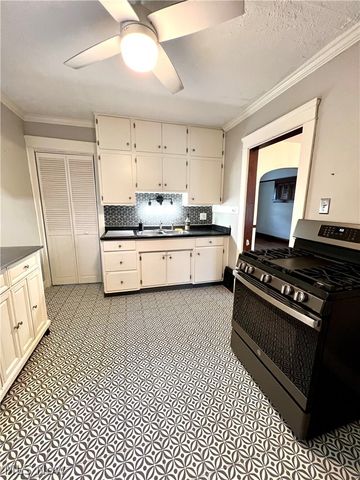 120 Longford Avenue, Elyria, OH 44035