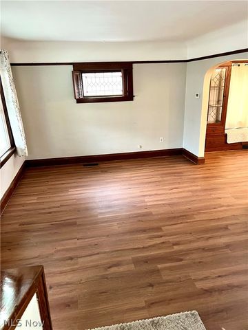 120 Longford Avenue, Elyria, OH 44035