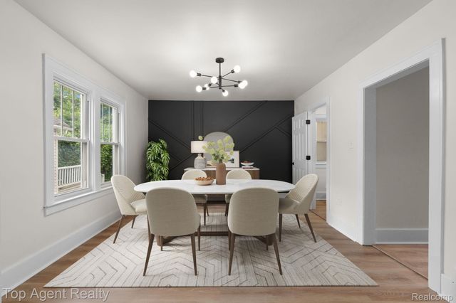 1562 Lafayette Boulevard, Lincoln Park, MI 48146