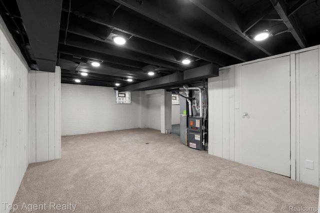 1562 Lafayette Boulevard, Lincoln Park, MI 48146