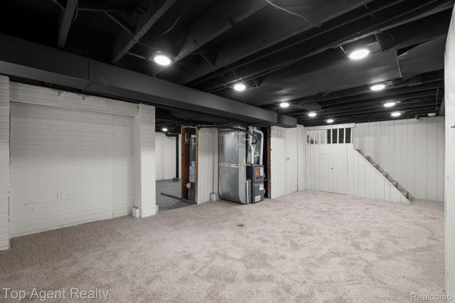 1562 Lafayette Boulevard, Lincoln Park, MI 48146