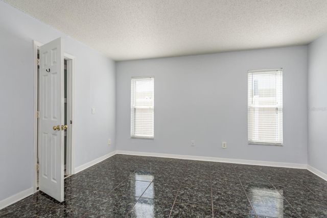 7912 SOARING TRAIL LANE, Tampa, FL 33615