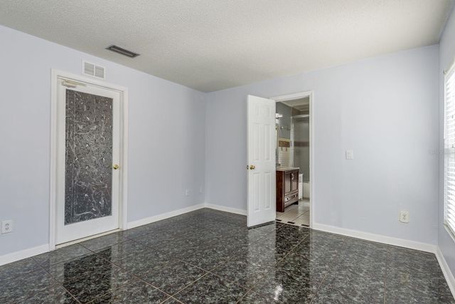 7912 SOARING TRAIL LANE, Tampa, FL 33615