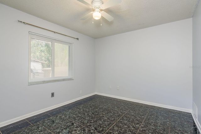 7912 SOARING TRAIL LANE, Tampa, FL 33615