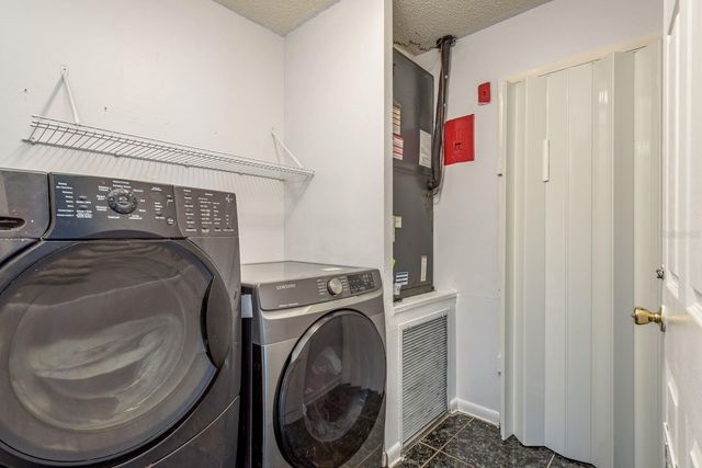 7912 SOARING TRAIL LANE, Tampa, FL 33615