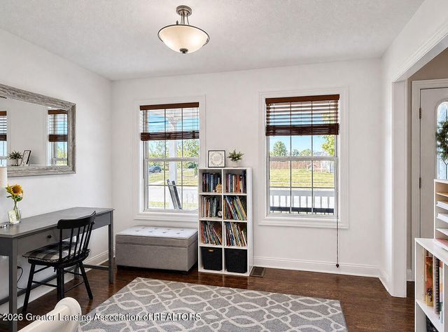 1776 Kahres Road, Holt, MI 48842