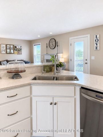 1776 Kahres Road, Holt, MI 48842