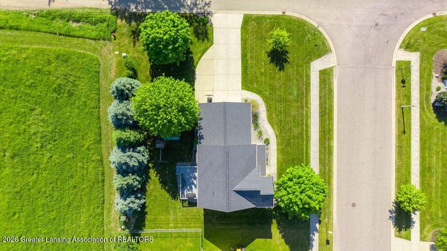 1776 Kahres Road, Holt, MI 48842
