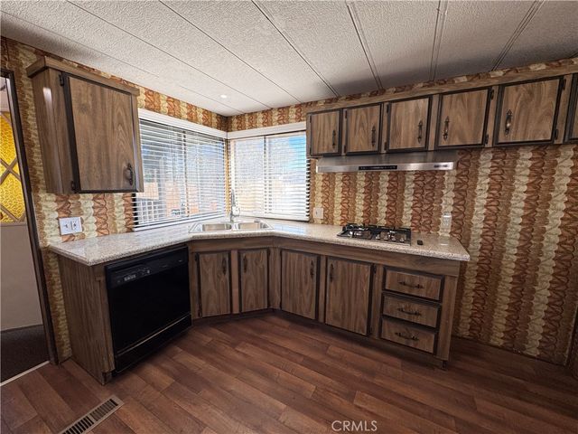 25544 Jasper Road, Barstow, CA 92311