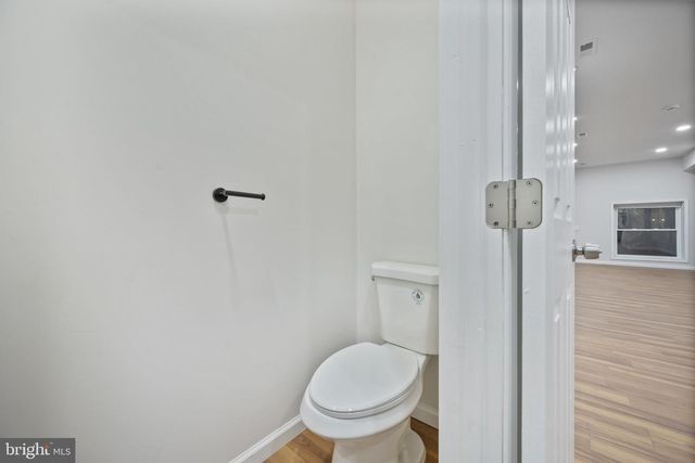 805 N COLLINGTON AVE, Baltimore, MD 21205