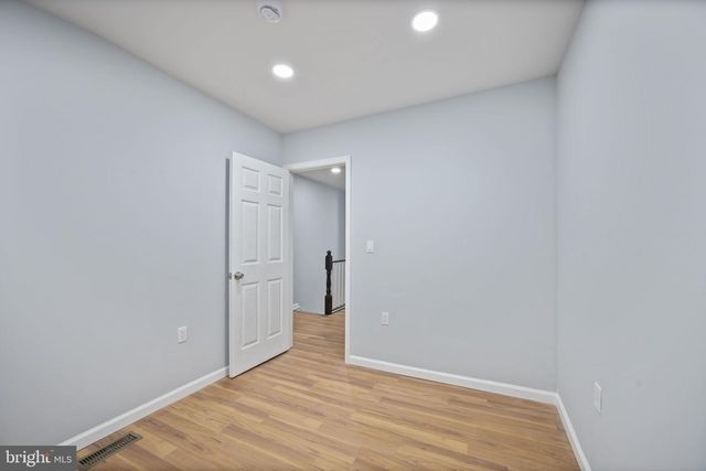 805 N COLLINGTON AVE, Baltimore, MD 21205