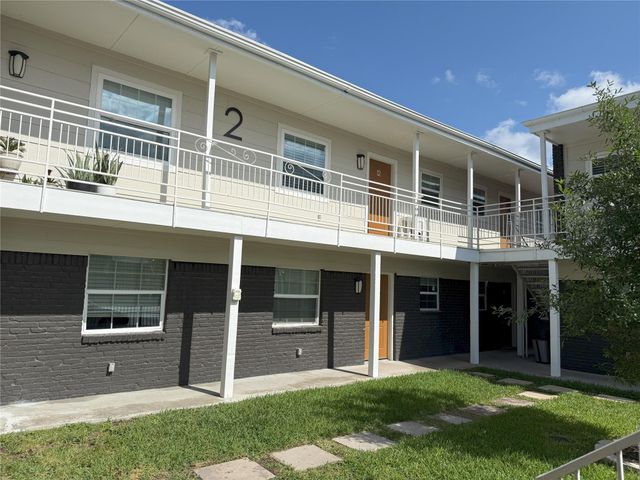 1824 Thonig Road 5, Houston, TX 77055