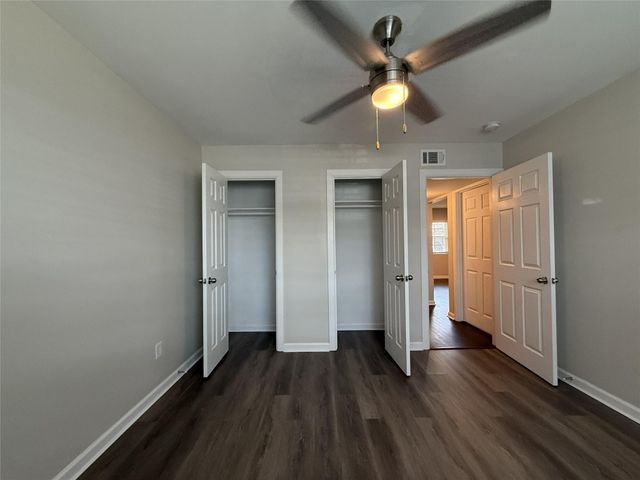 1824 Thonig Road 5, Houston, TX 77055