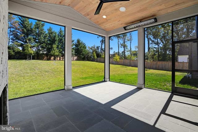 1111 INGLESIDE AVE, Mclean, VA 22101