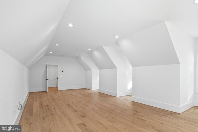 1111 INGLESIDE AVE, Mclean, VA 22101