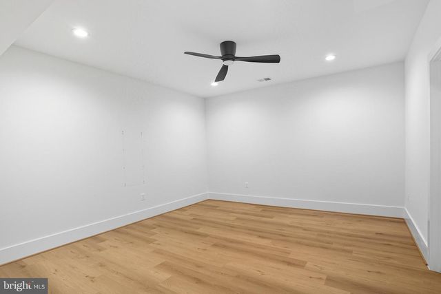 1111 INGLESIDE AVE, Mclean, VA 22101